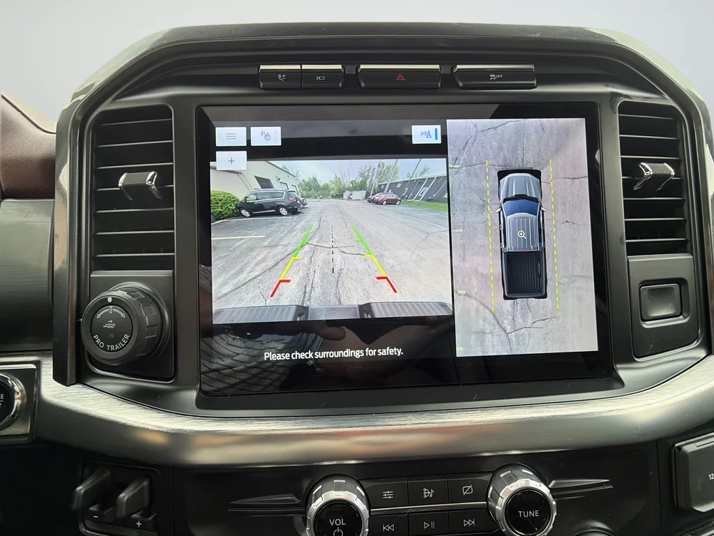Used 2021 Silver Ford Lariat image 25