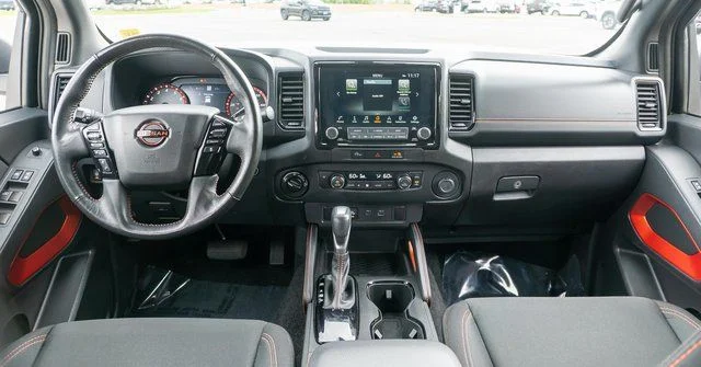 Used 2023 White Nissan PRO-4X image 14