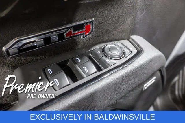Used 2025 Gray GMC AT4 image 18