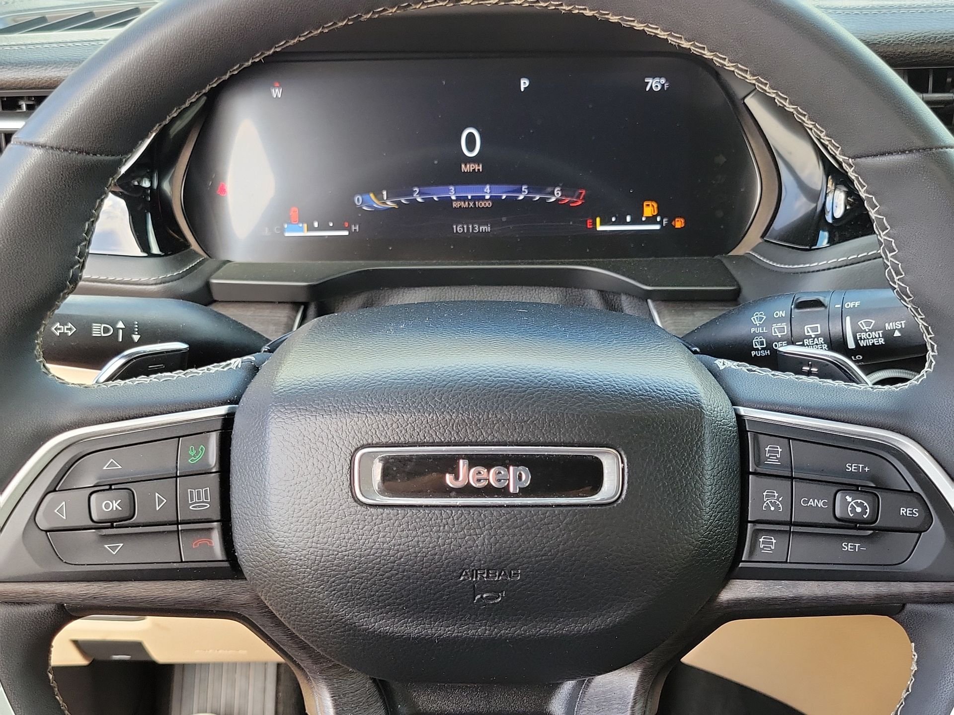 Certified Used 2023 Gray Jeep Limited image 5