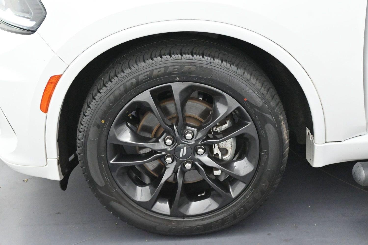 Used 2022 White Knuckle Clearcoat Dodge SXT image 38