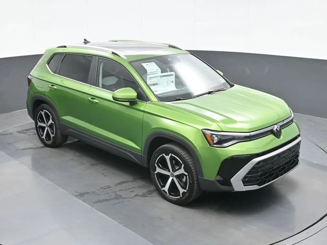 New 2026 Green Volkswagen 1.5T SEL image 14