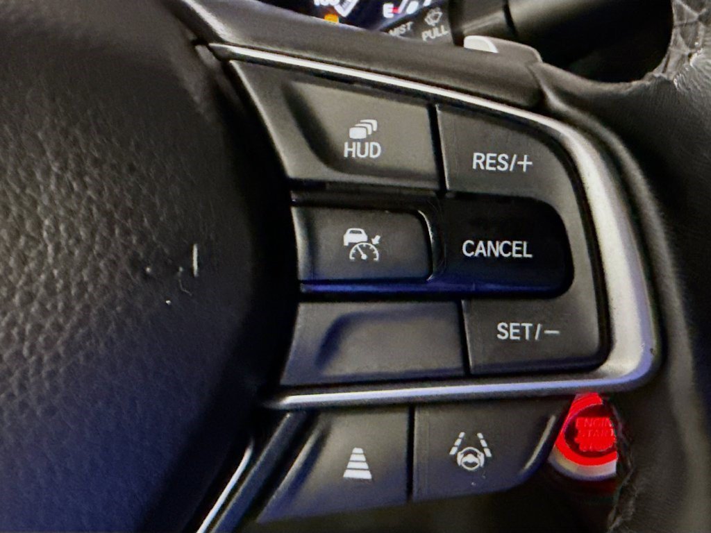 Used 2021 Crystal Black Pearl Honda Touring image 11