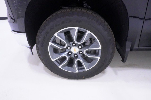 2026 Chevrolet Silverado 1500 LT - Photo 10