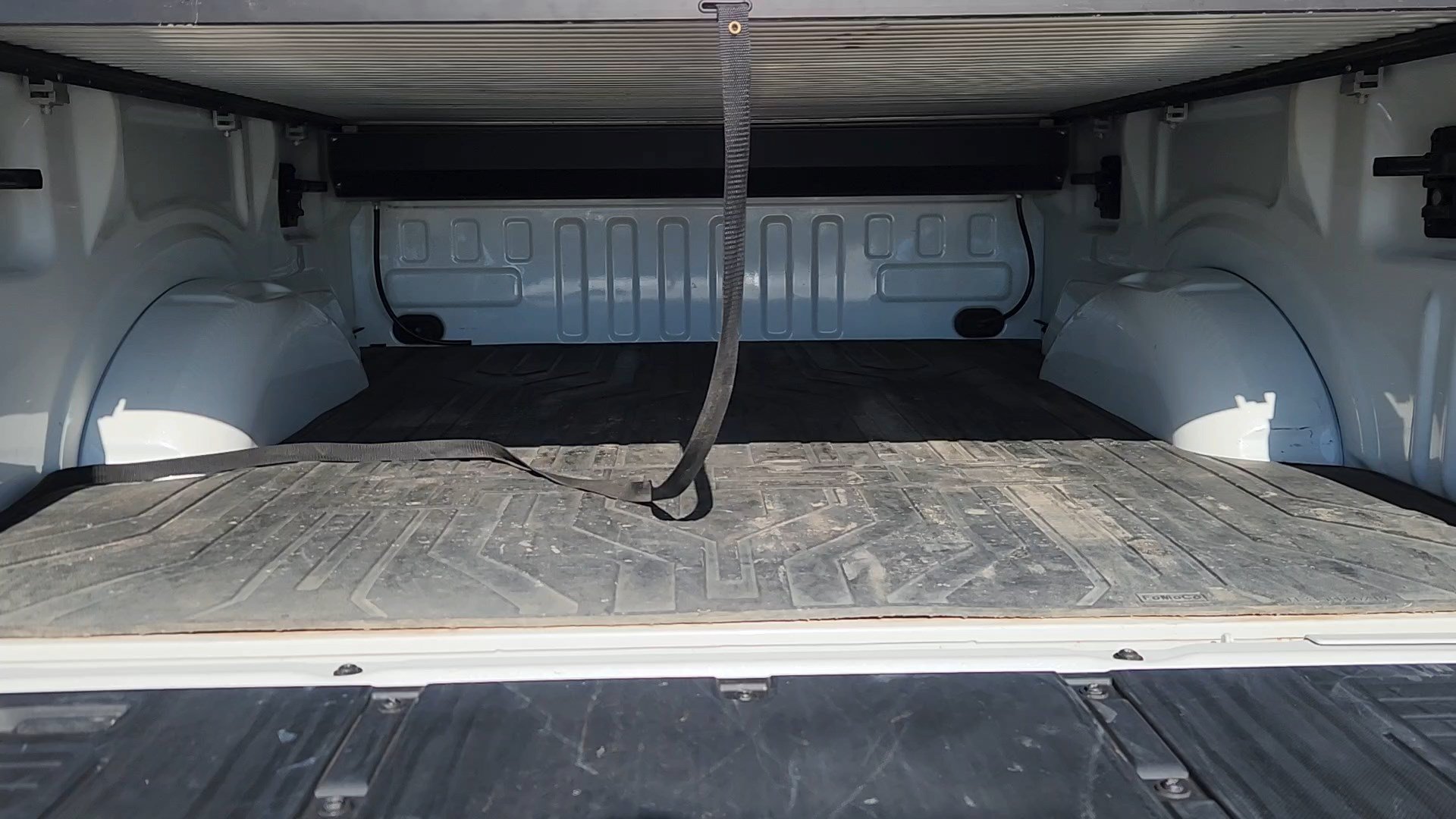 Certified Used 2023 Avalanche Ford LARIAT image 39