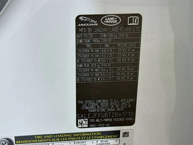 New 2026 Fuji White Land Rover S image 34