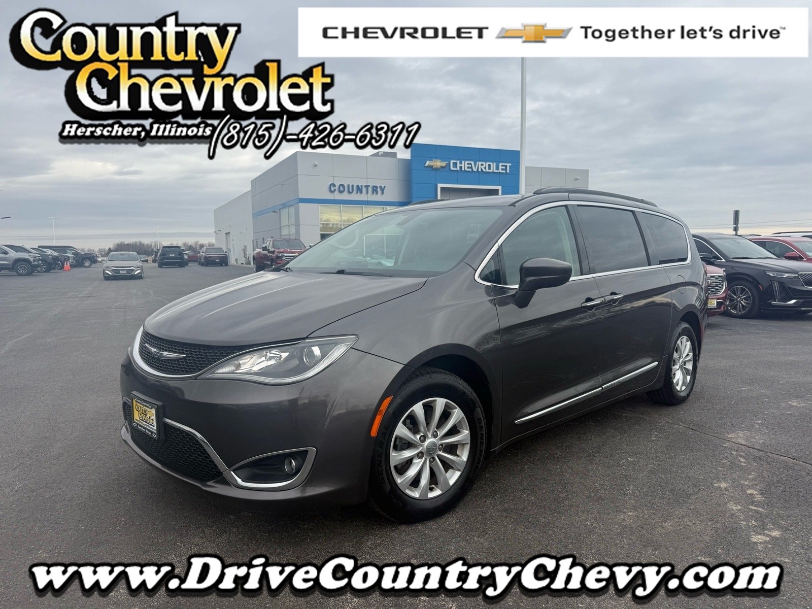 2017 Chrysler Pacifica Touring-L