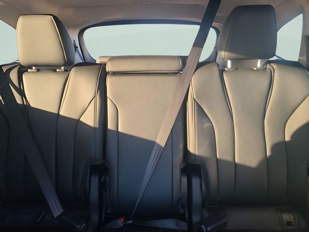 2026 Acura MDX Base - Photo 13