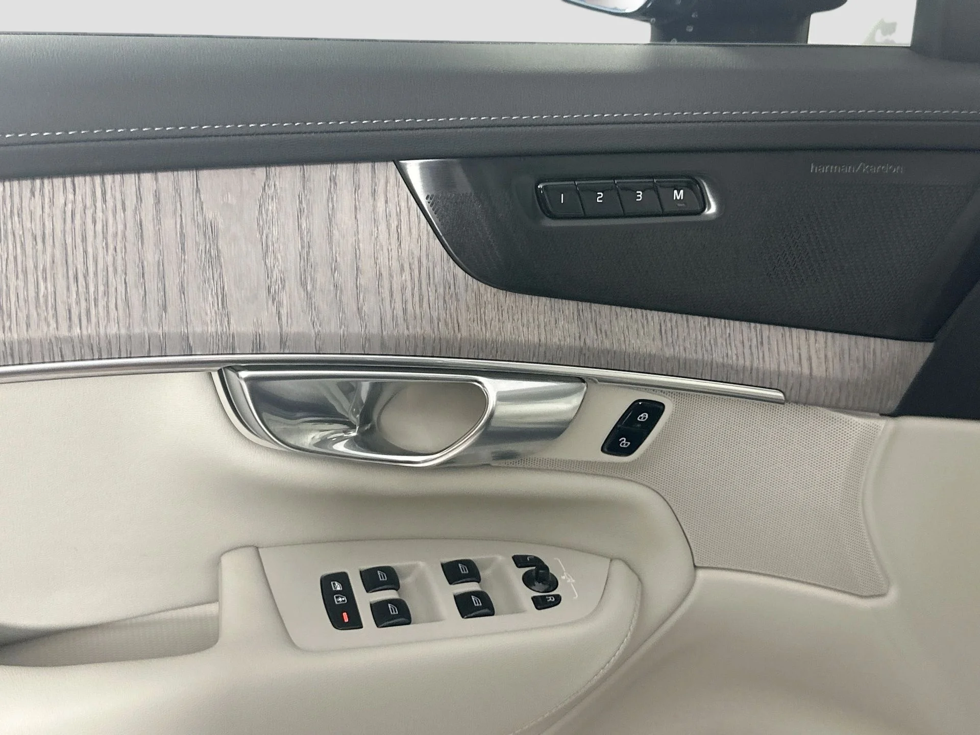 New 2026 Denim Blue Volvo Ultra image 18