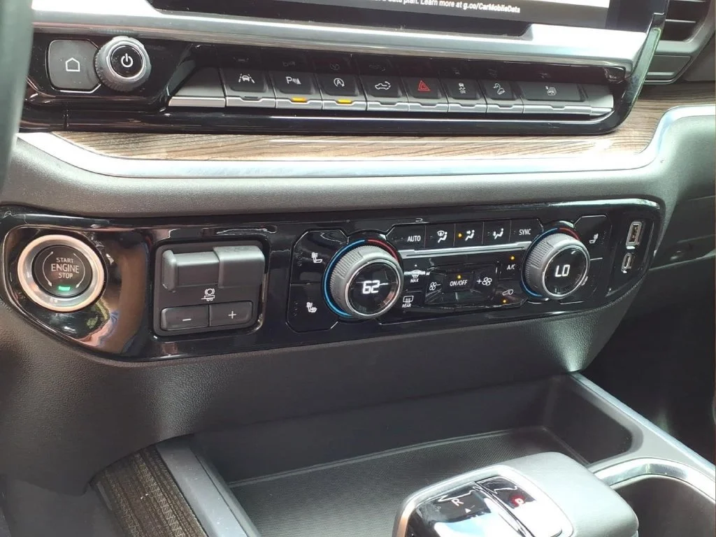 Used 2022 SAND DUNE METALLIC Chevrolet LT Trail Boss image 7