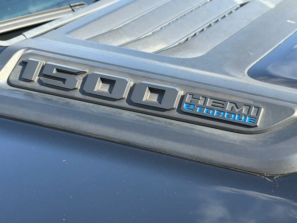 2022 RAM Ram 1500 Pickup Laramie - Photo 11