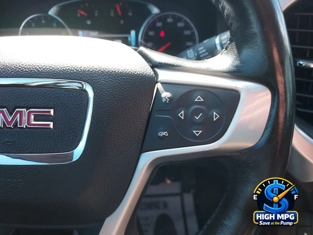 Used 2017 Silver GMC SLT-2 image 16