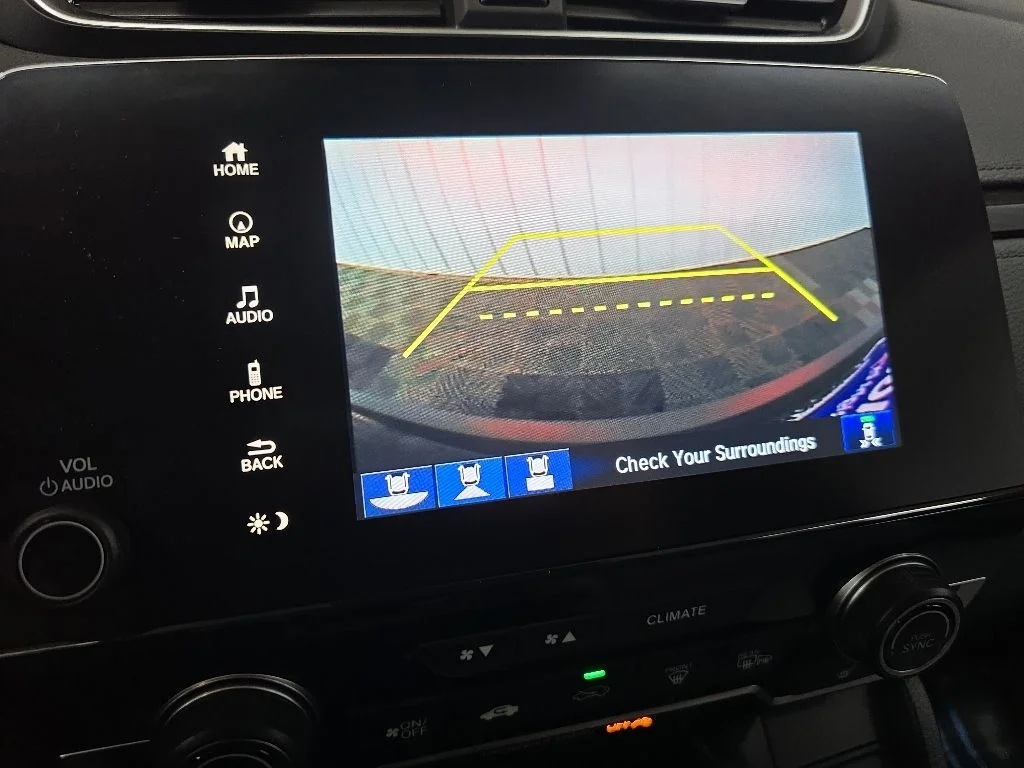 Used 2018 Red Honda Touring image 24