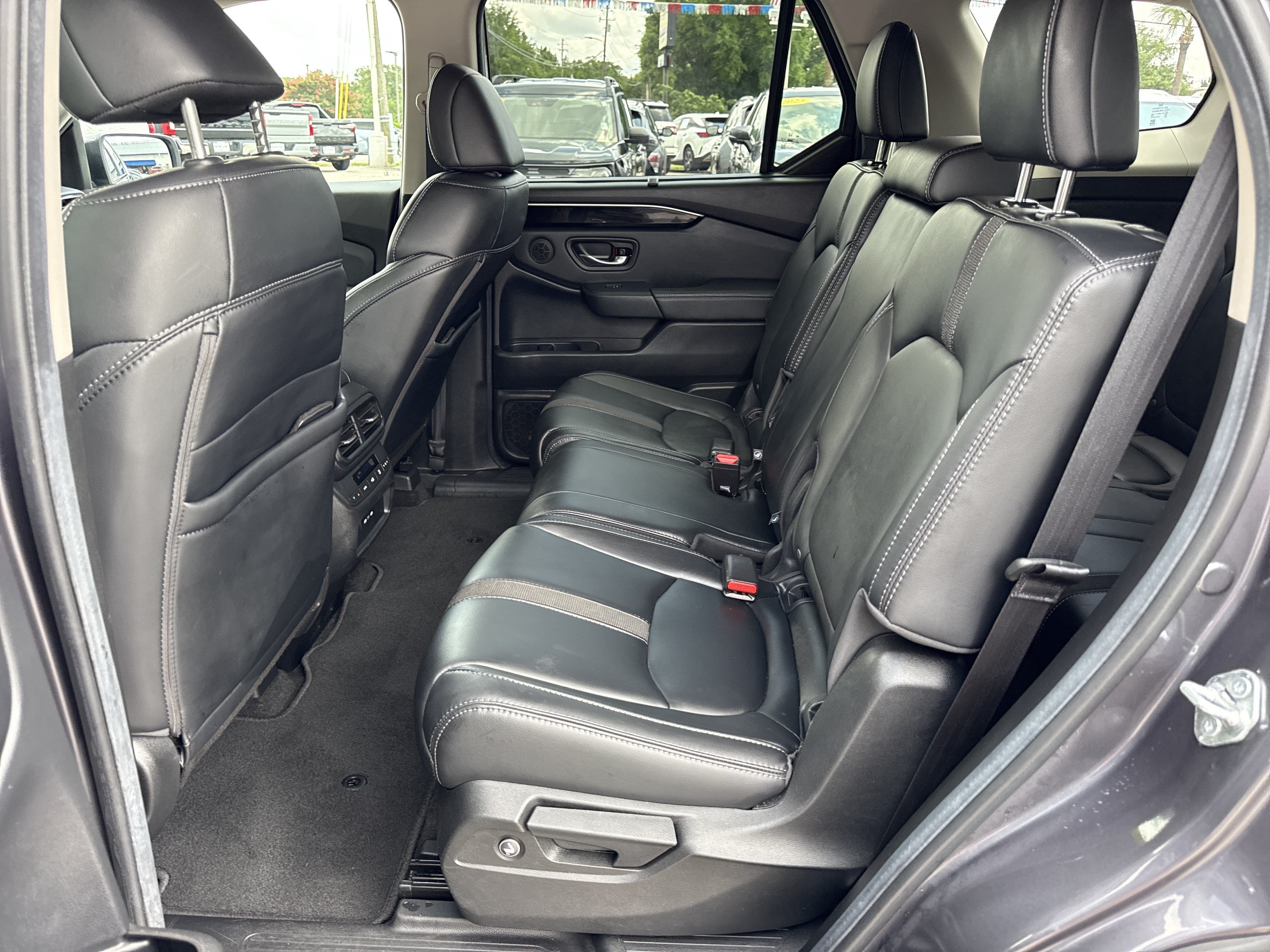 Used 2025 Modern Steel Metallic Honda EX-L image 14