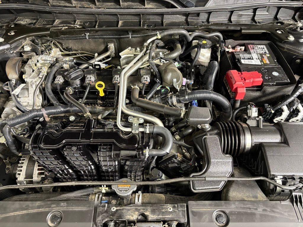 Used 2023 Black Nissan 2.5 SV image 39