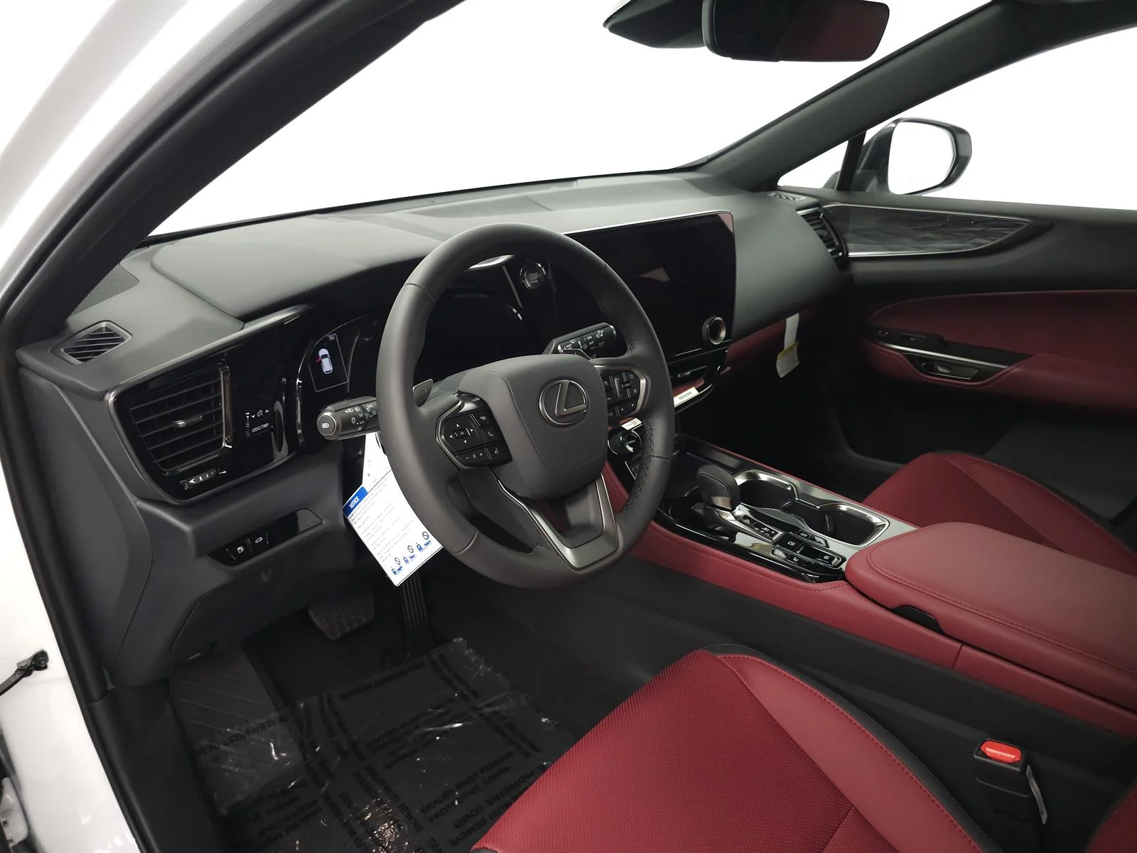 New 2026 Ultra White (083) Lexus Premium image 5