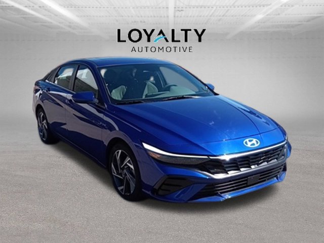 Used 2025 Blue Hyundai SEL Convenience image 7