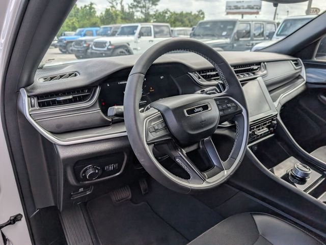 Used 2023 White Jeep Altitude X image 31