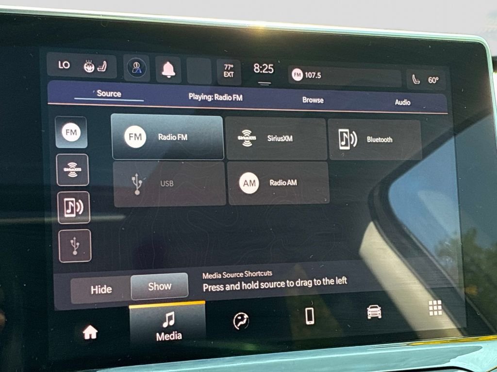 Used 2022 White Jeep Limited image 33