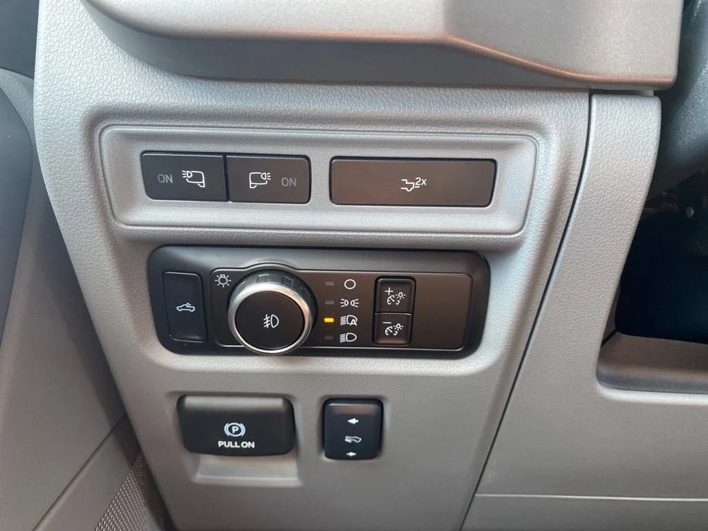Used 2024  Ford XLT image 26