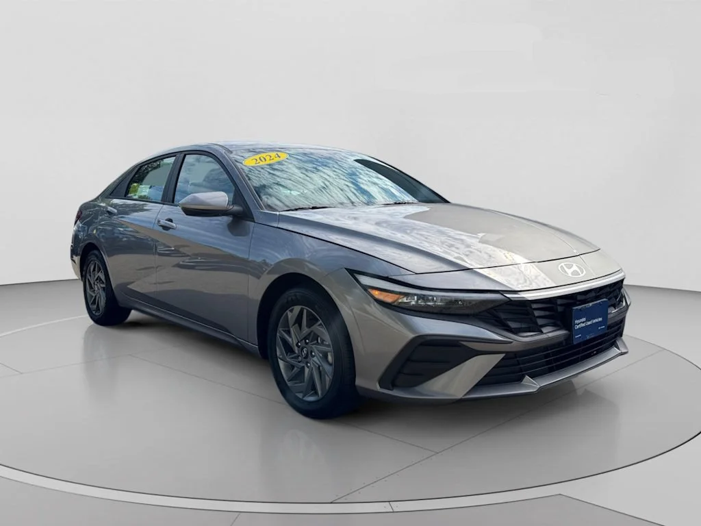 2024 Hyundai Elantra Blue
