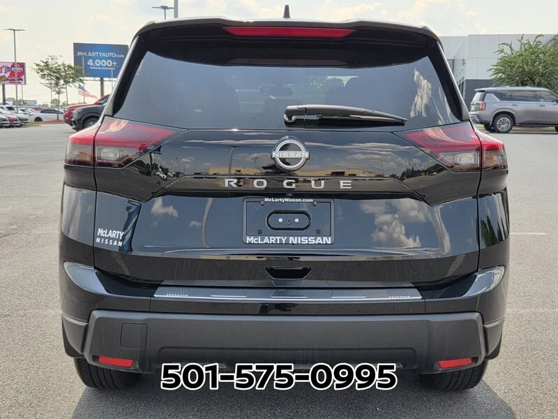 Used 2026 BLACK NISSAN 2026.5 FWD SV image 7