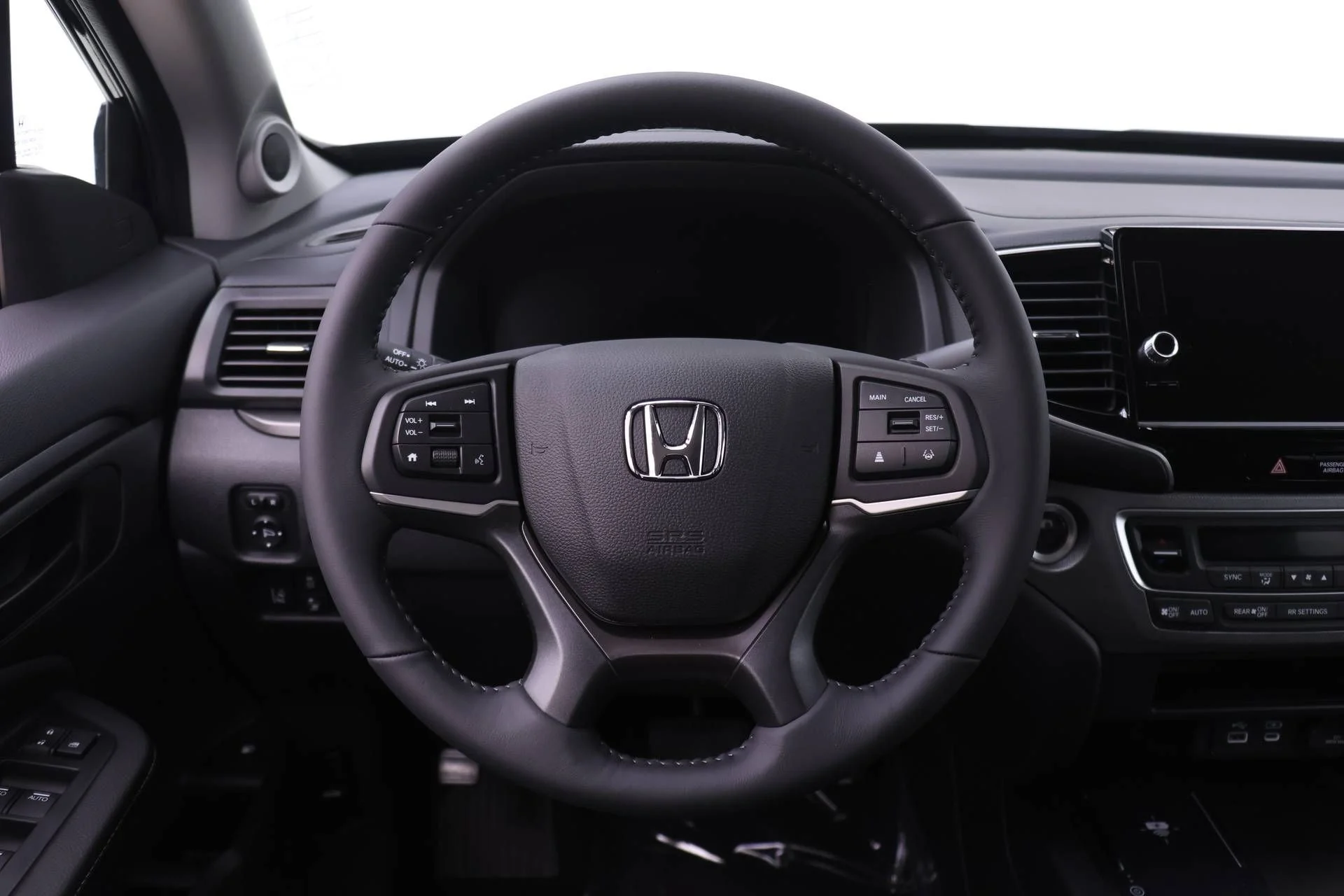 2026 Honda Ridgeline Sport - Photo 14
