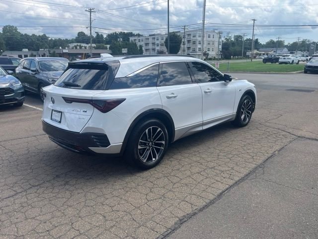 Certified Used 2024 Snowfall Pearl Acura Base image 11