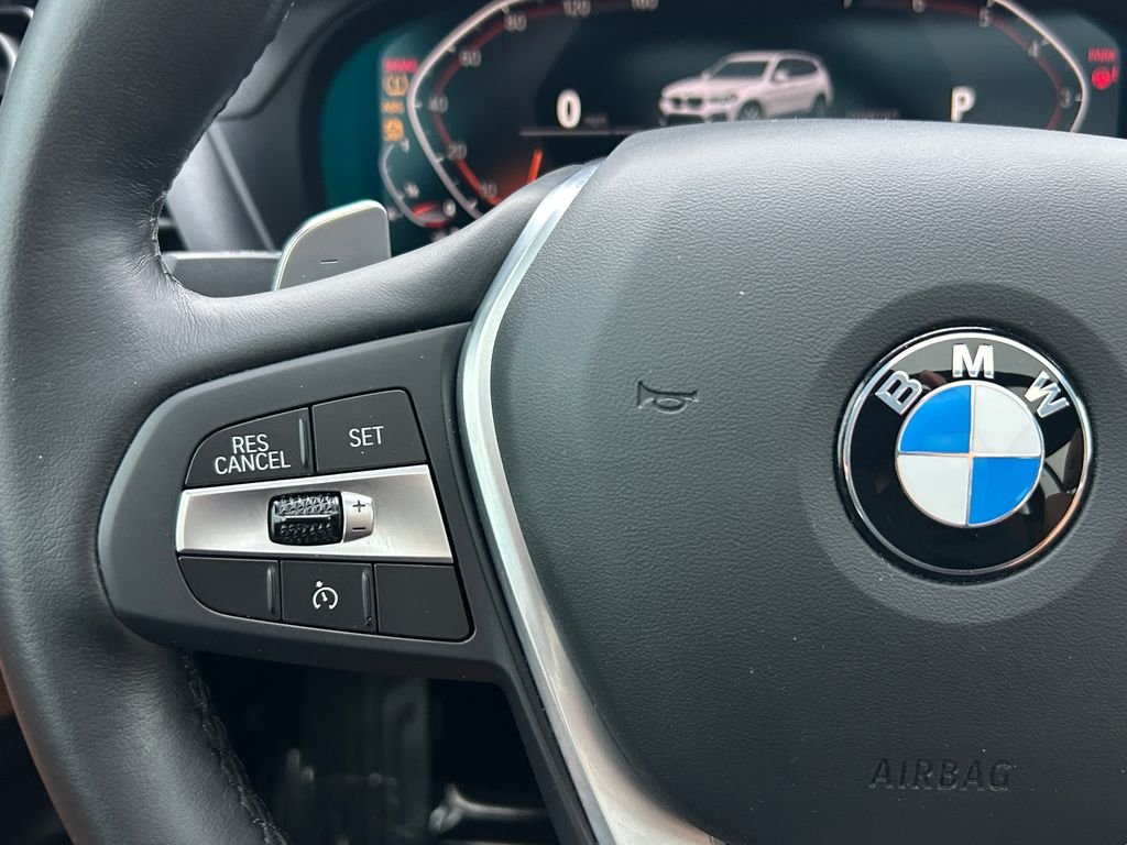 Used 2021 Alpine White BMW sDrive30i image 19