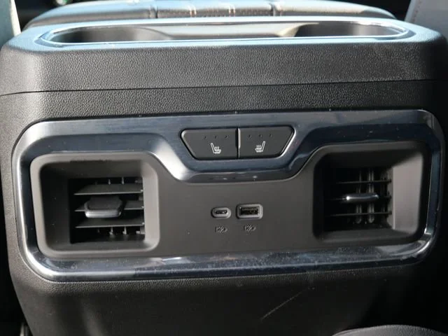 2026 Chevrolet Silverado 2500 HD High Country - Photo 14