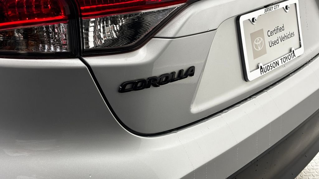 Used 2024 Silver Toyota LE image 7
