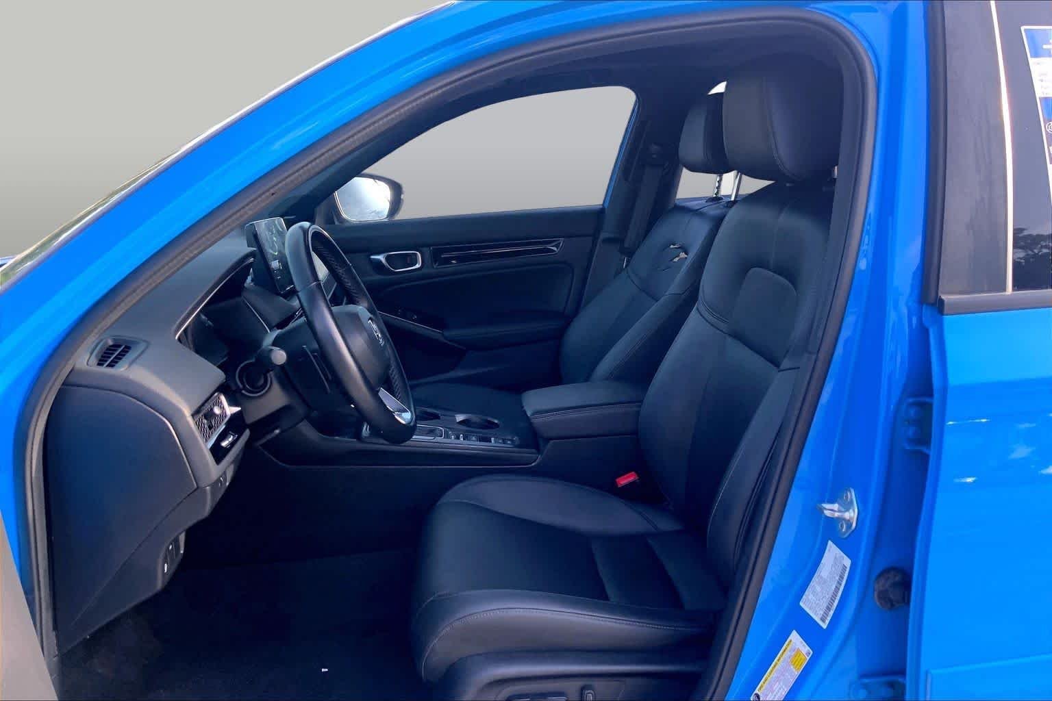 Used 2022 Boost Blue Pearl Honda Sport Touring image 6