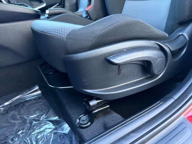 Certified Used 2024 Red Kia LX image 9