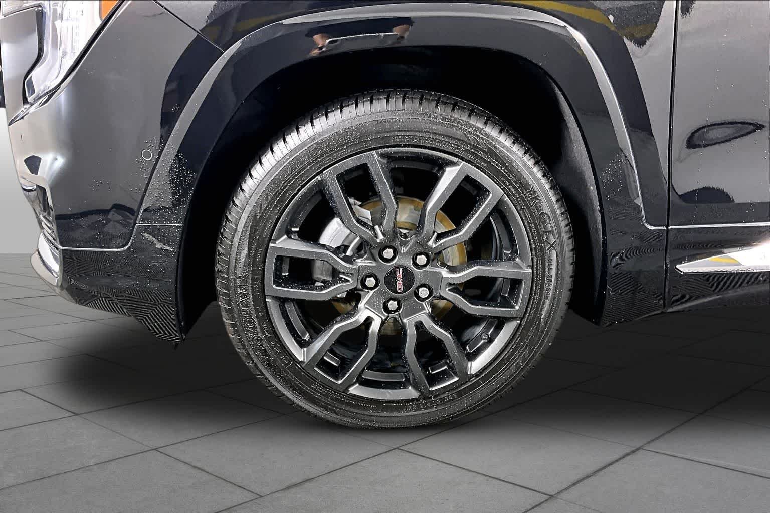 2023 GMC Terrain Denali - Photo 10