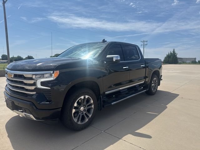 2023 Chevrolet Silverado 1500 High Country 4X4 Crew Cab Short Box's photo