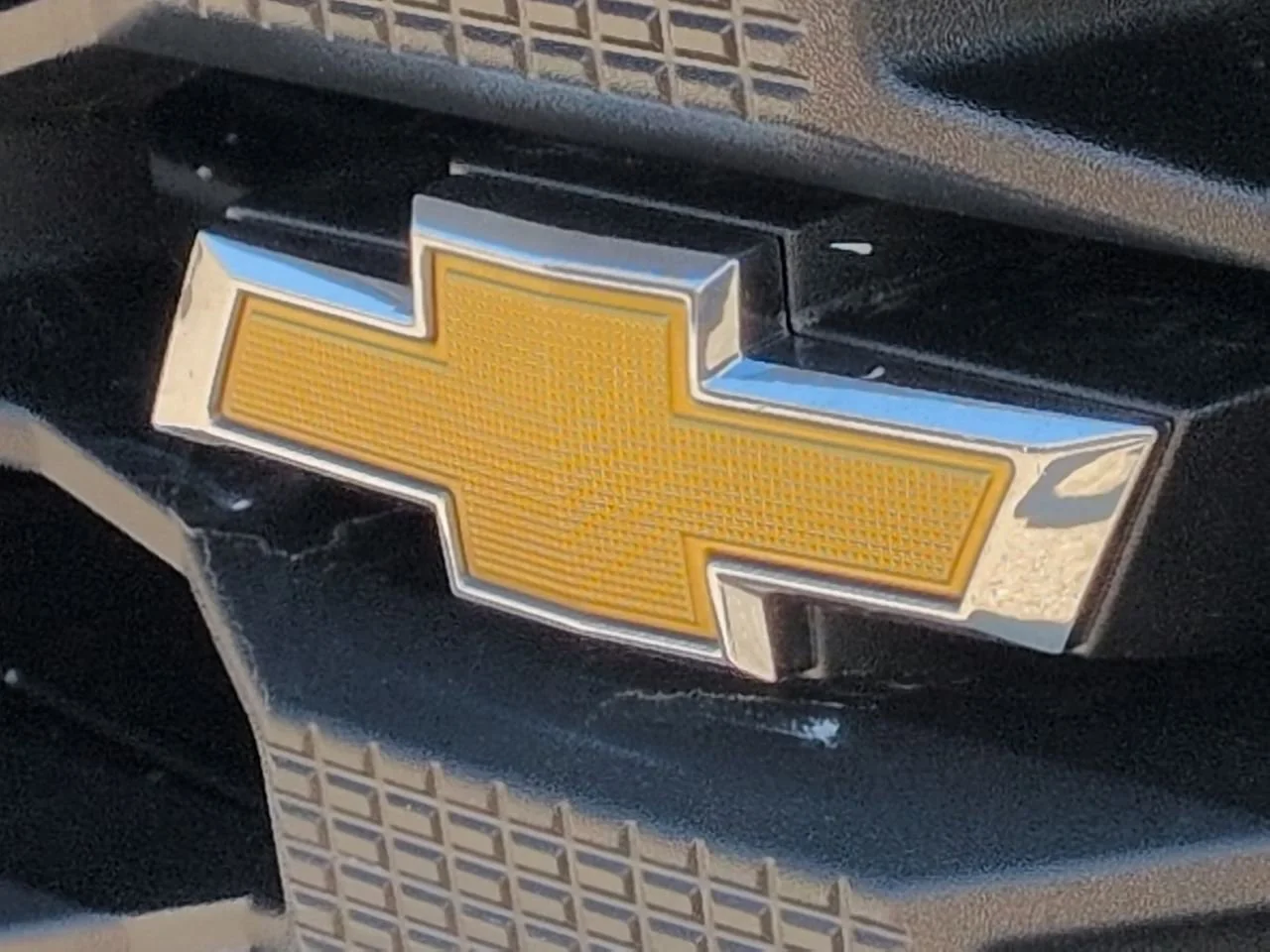 Used 2026 Sterling Gray Metallic Chevrolet Custom image 29