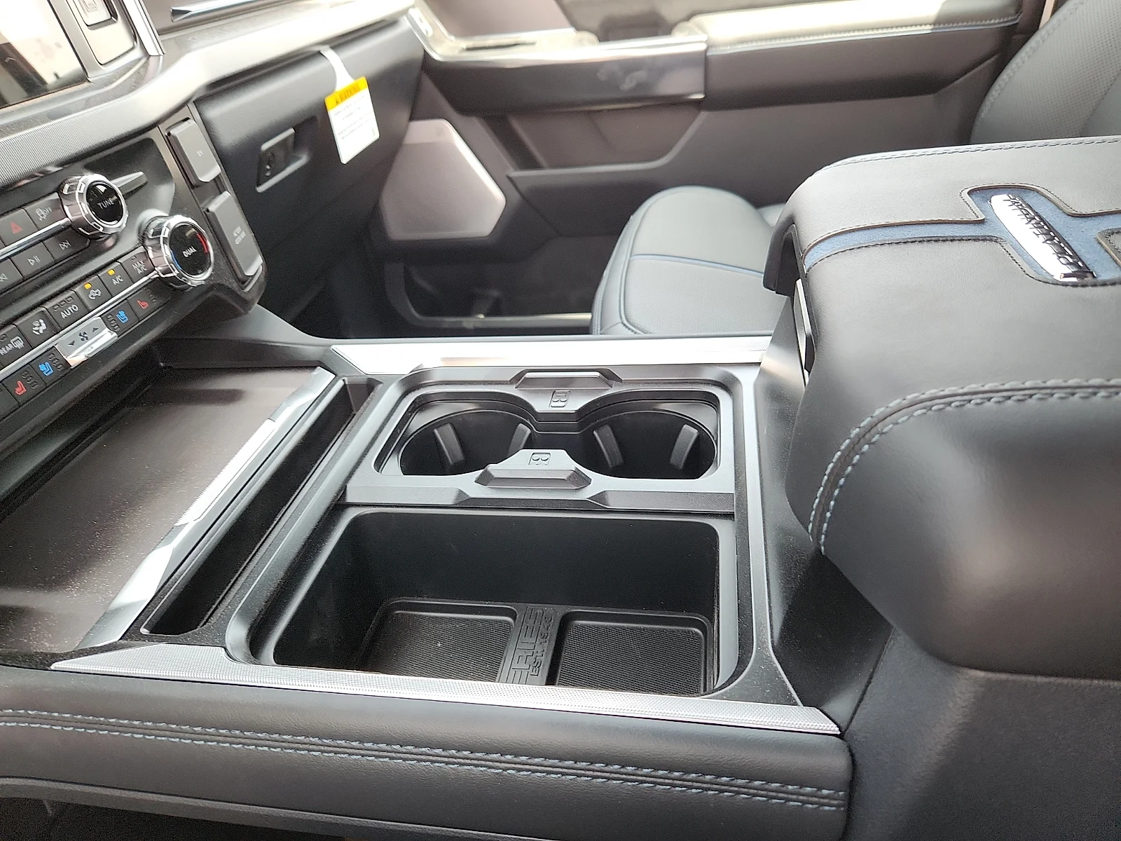 New 2026 Star White Metallic Tri-Coat Ford F-350® Platinum® image 25