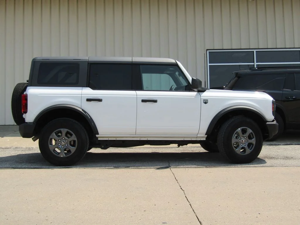 Used 2025 White Ford Big Bend image 2