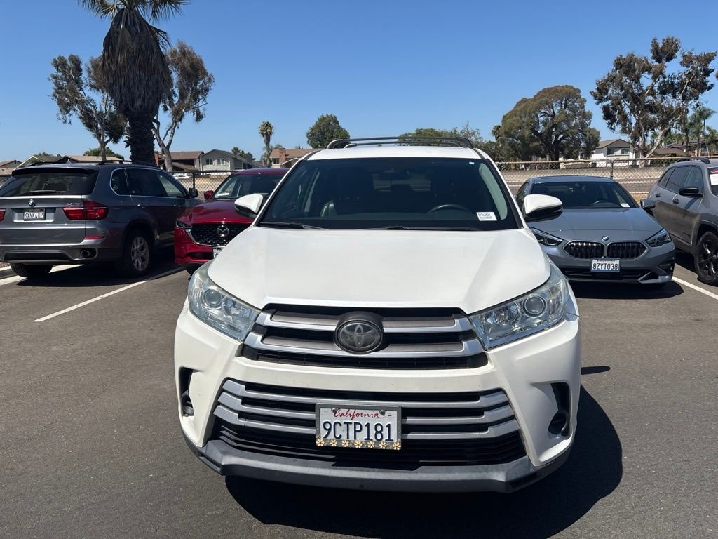 Used 2018 Blizzard Pearl Toyota LE image 3