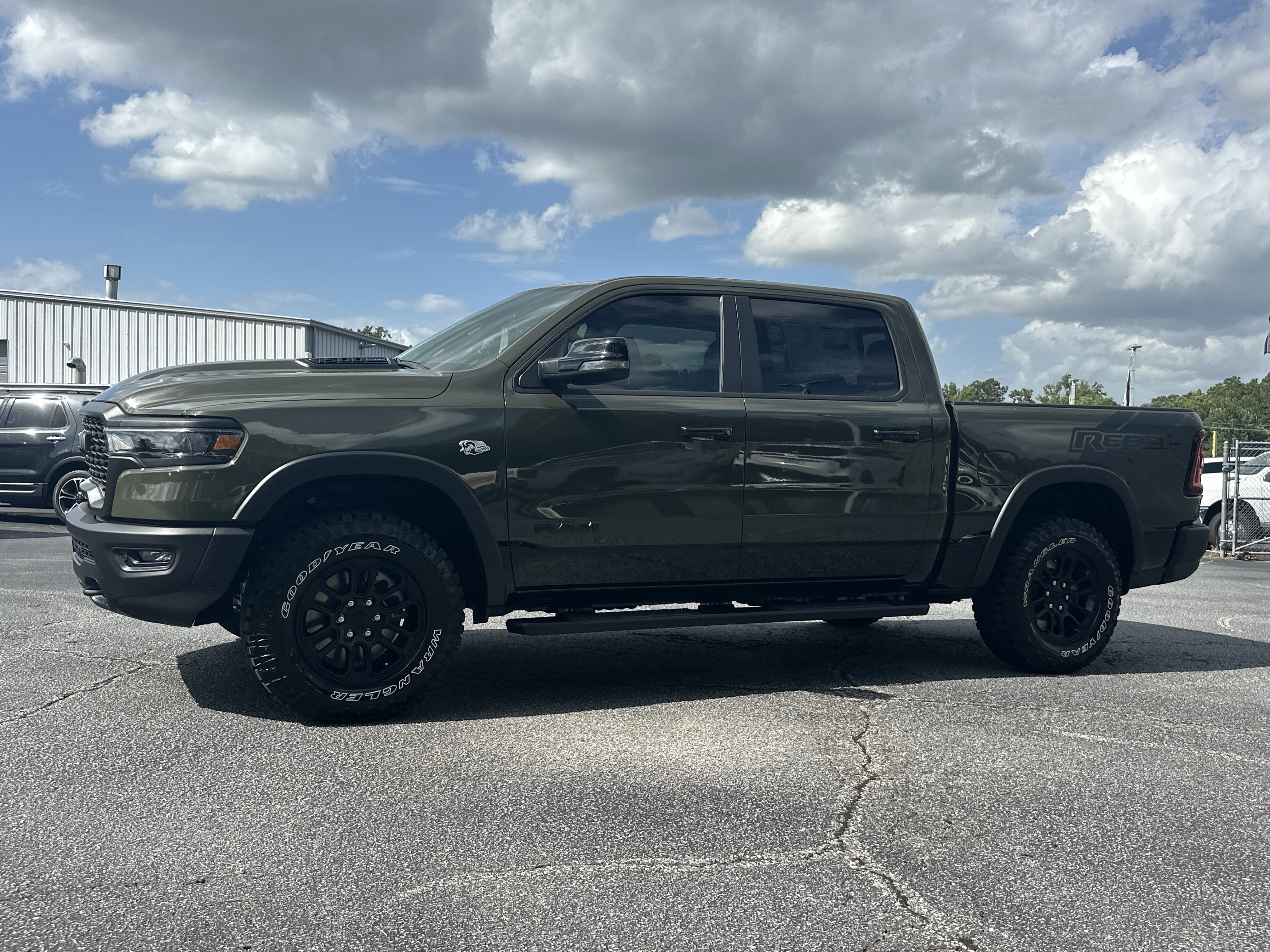 New 2026 Tank Exterior Paint RAM Rebel image 4