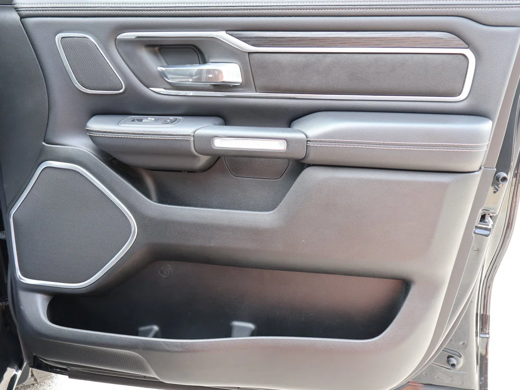 Used 2023 Black Ram Laramie image 7