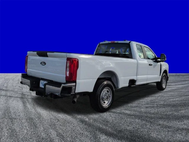 New 2027 Oxford White Ford F-350® XL image 4