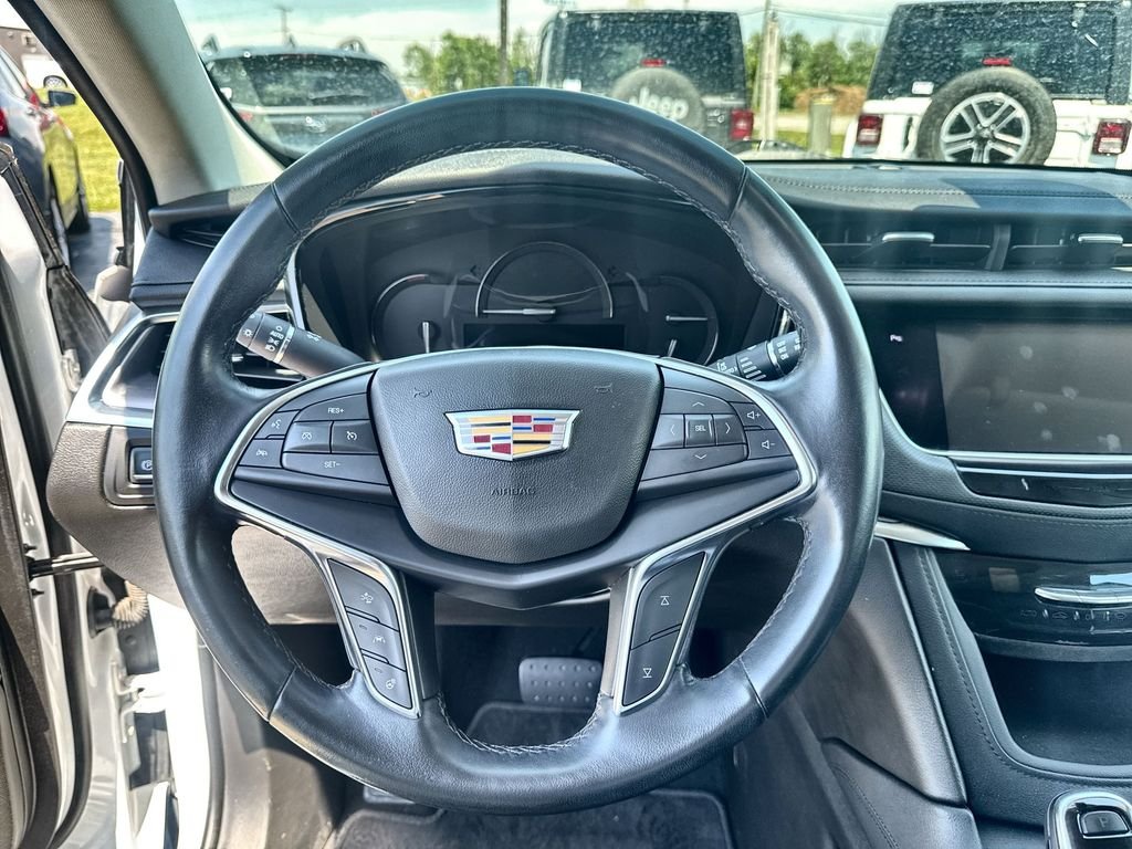 Used 2019 White Cadillac Luxury image 14