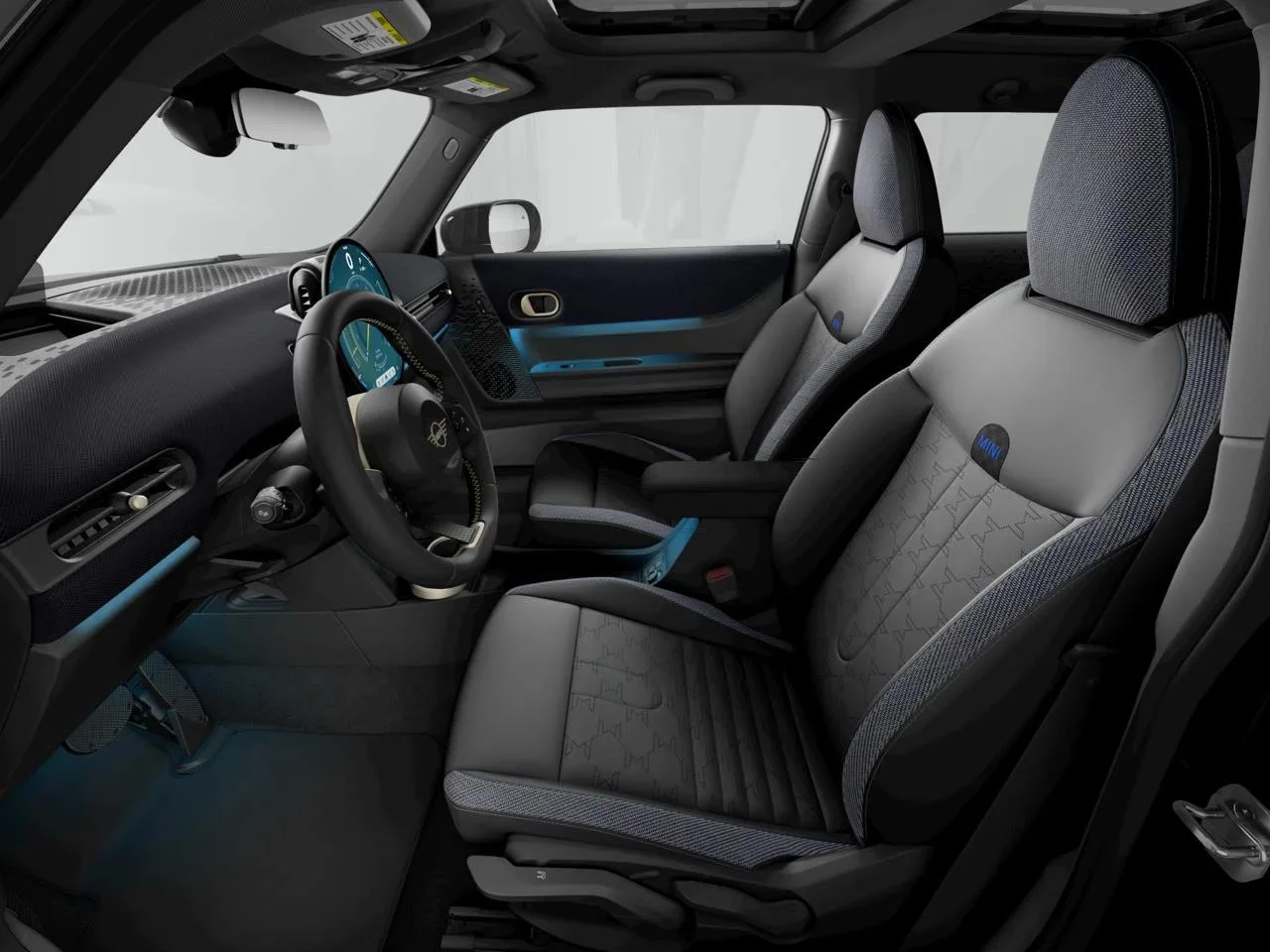 New 2026 Midnight Black MINI Signature Plus image 6
