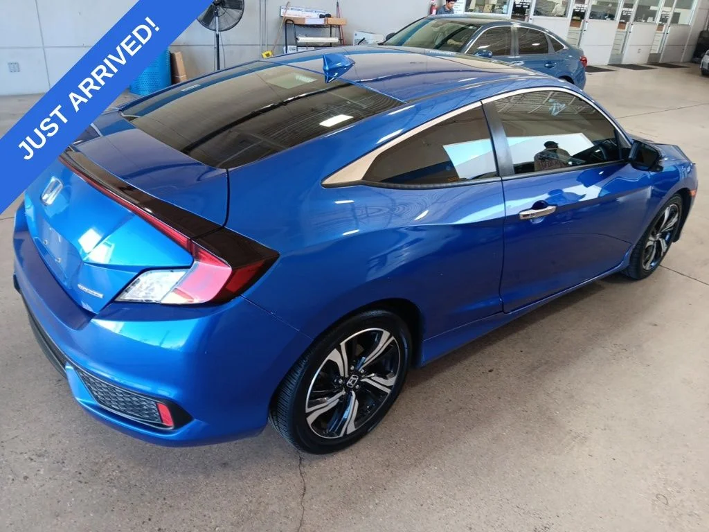 Certified Used 2017 Aegean Blue Metallic Honda Touring image 3