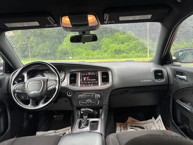 Used 2023 Red Dodge SXT image 12