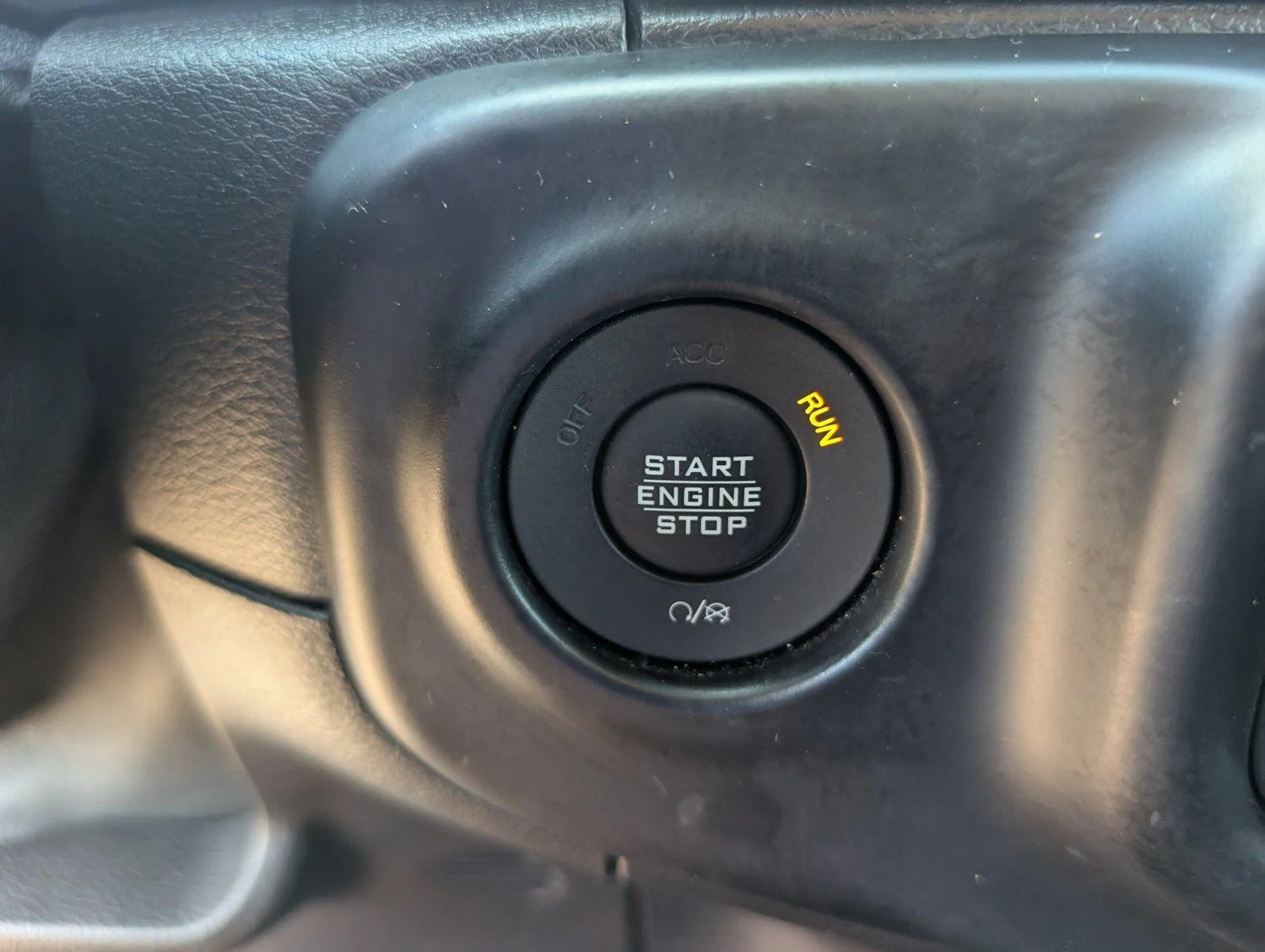 Used 2020 Granite Crystal Metallic Clearcoat Jeep North Edition image 55
