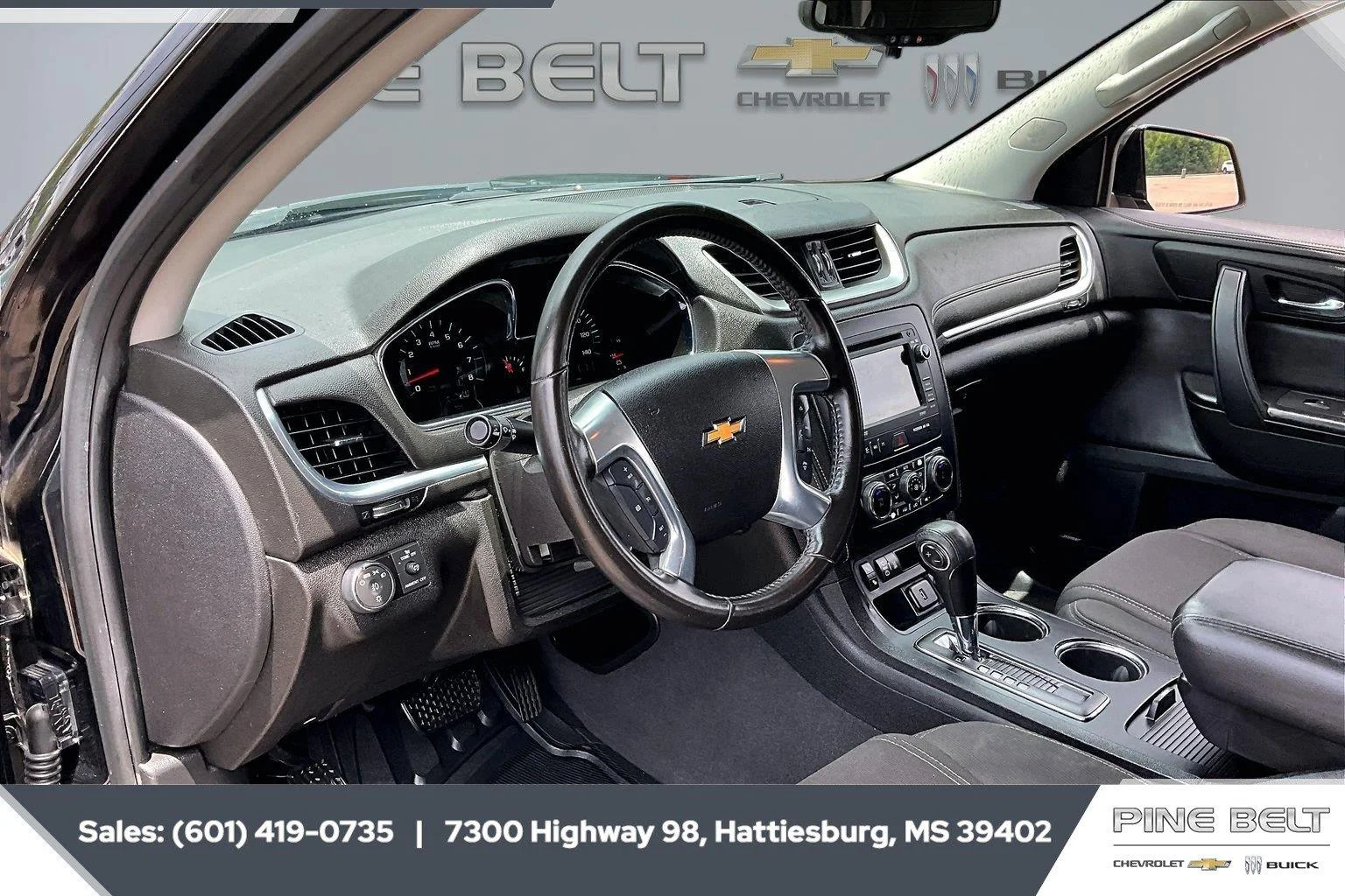 Used 2017 MOSAIC BLACK METALLIC Chevrolet LT image 12
