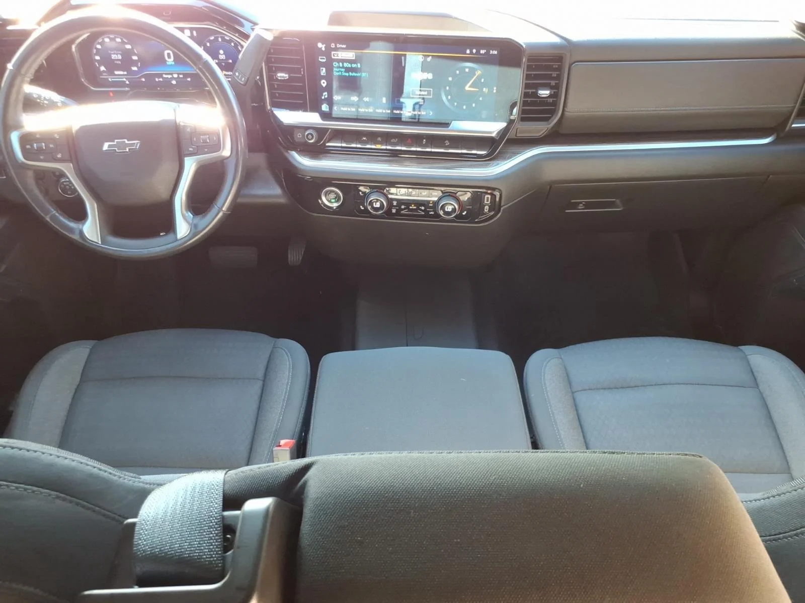 Used 2022 Red Hot Chevrolet RST image 29