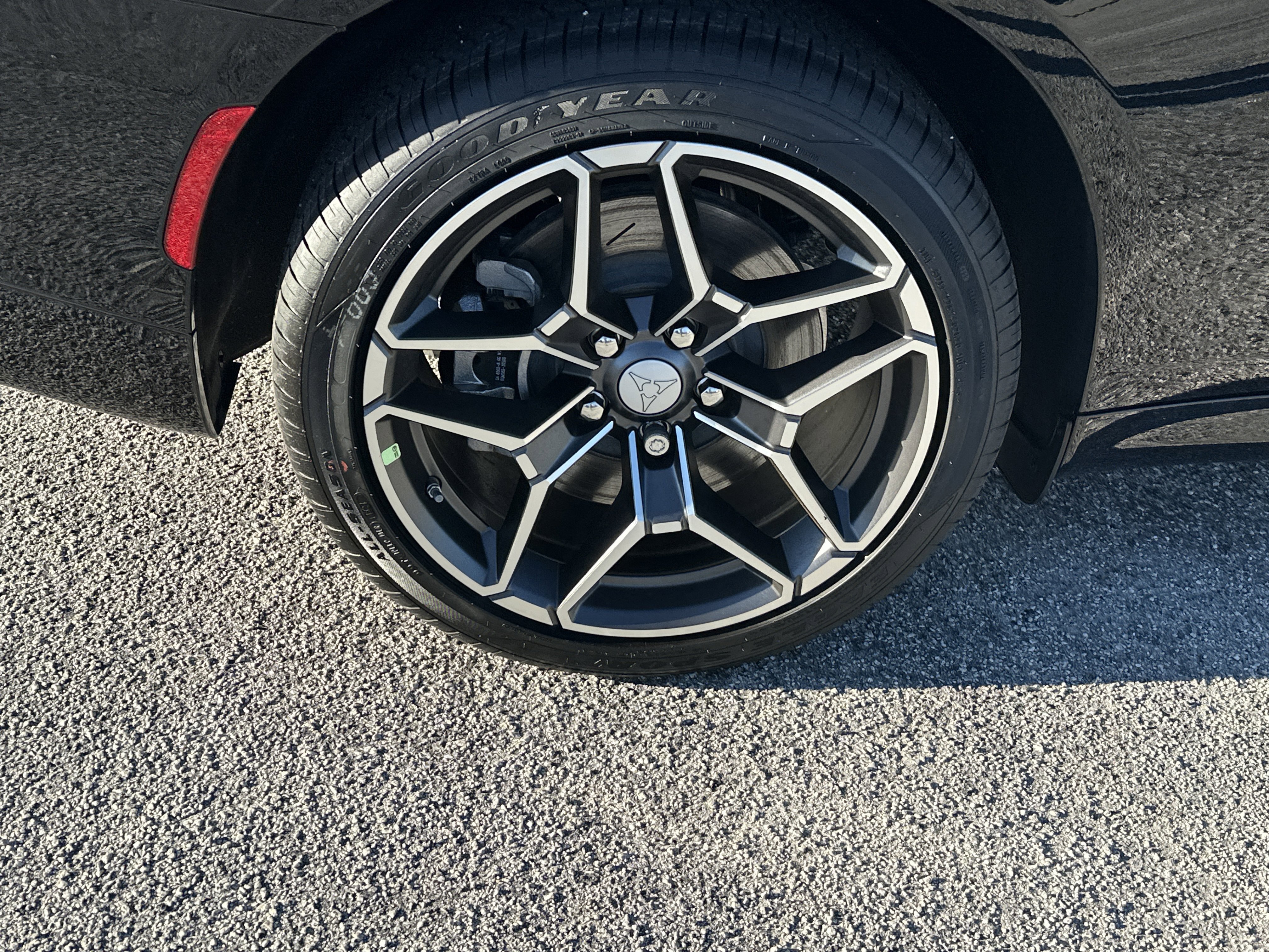 New 2026 Diamond Black Crystal Pearlcoat Dodge Scat Pack Plus image 17